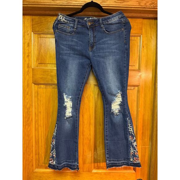 Machine Nouvelle Mode Flair Jeans with embroidered floral flowers SIZE 11 NEW - Picture 1 of 9